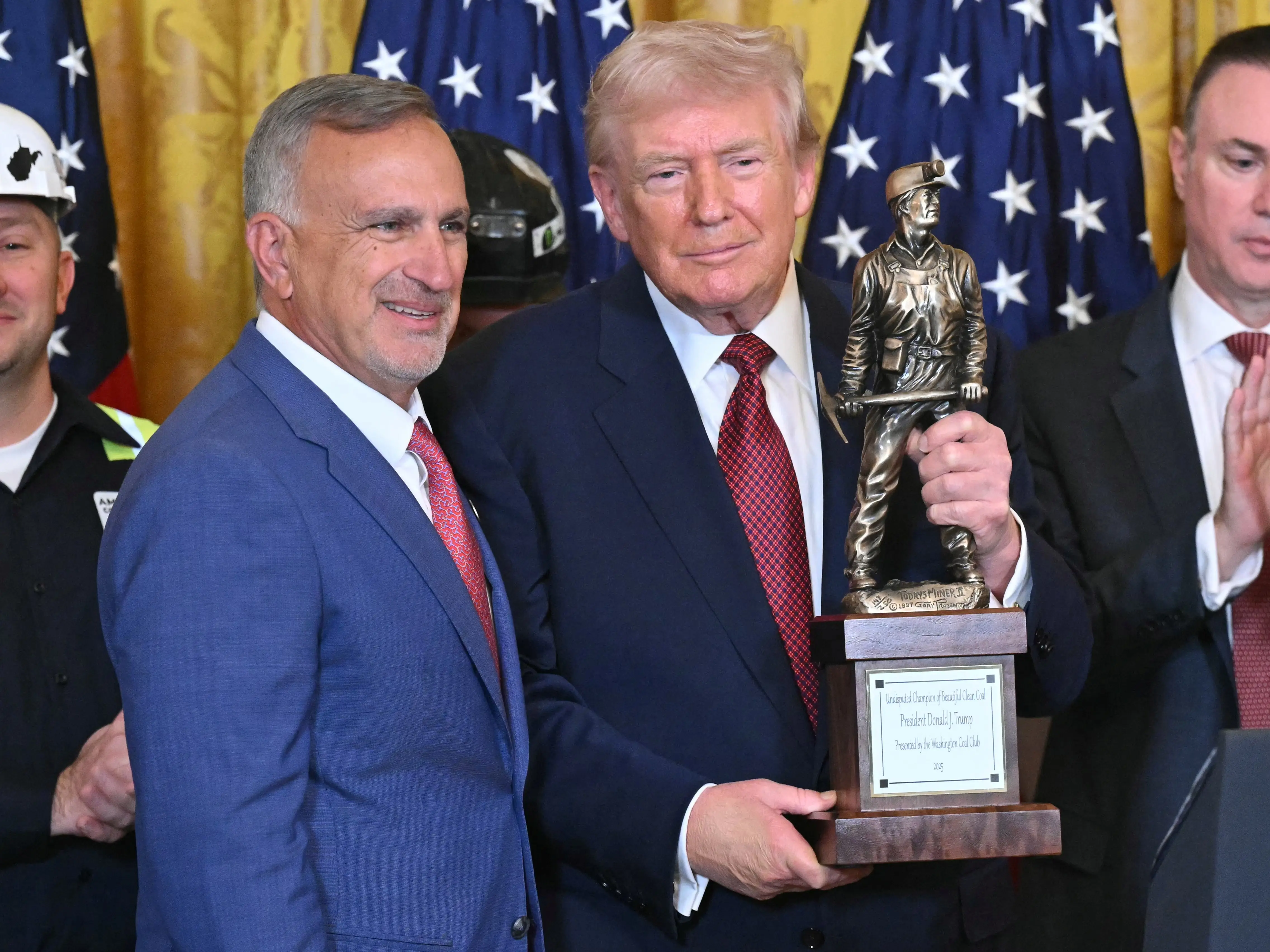 ‘Unserious and unstable’: Trump’s bizarre gibberish during speech sparks renewed health concerns | WATCH ‘Unserious and unstable’: Trump’s bizarre gibberish during speech sparks renewed health concerns | WATCH