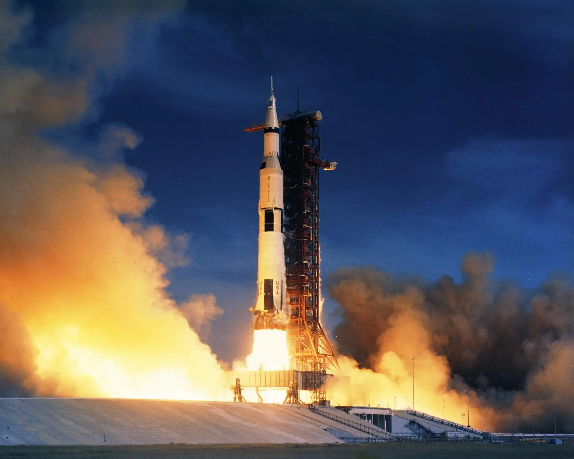 Saturn V Remains the Tallest