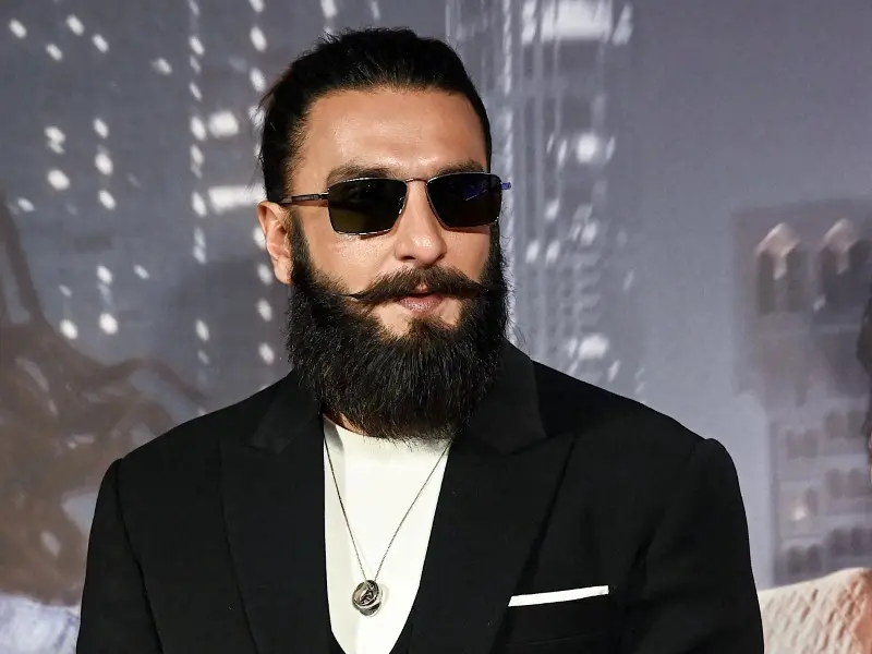 Mumbai crime branch suspects Bishnoi operative Harry Boxer in Rs 1 crore threat to Ranveer Singh Mumbai crime branch suspects Bishnoi operative Harry Boxer in Rs 1 crore threat to Ranveer Singh