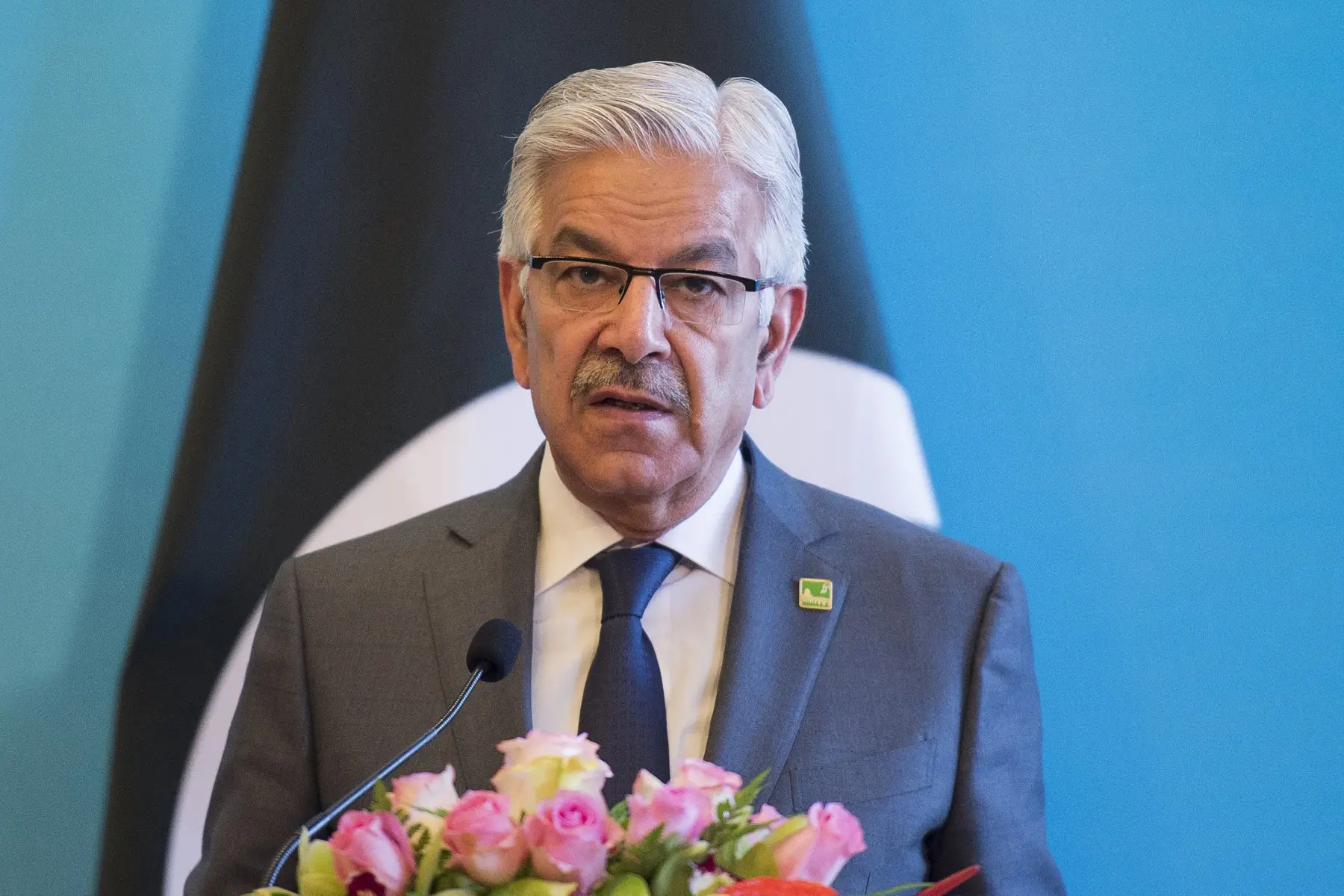 'Did dirty work for US': Pak Def Min