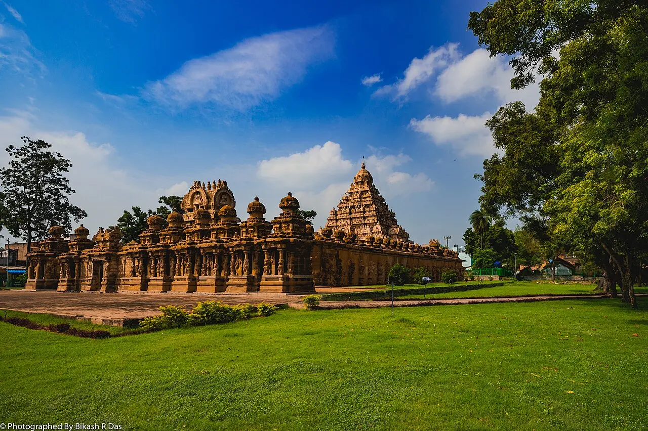 Eight biggest Shiva temples