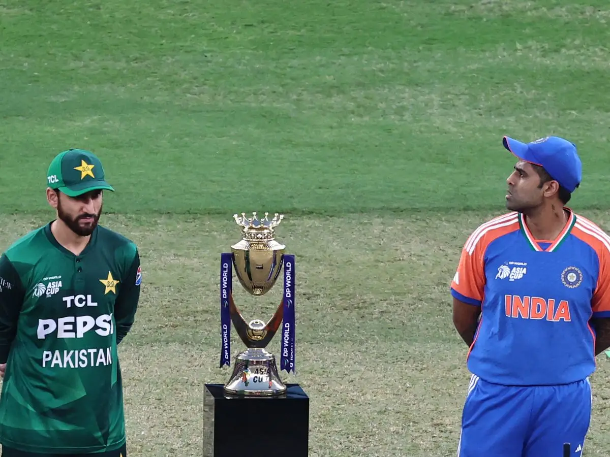 ‘Either play properly or…’ Manjrekar slams Team India’s ‘no shaking hands’ policy against Pakistan ‘Either play properly or…’ Manjrekar slams Team India’s ‘no shaking hands’ policy against Pakistan