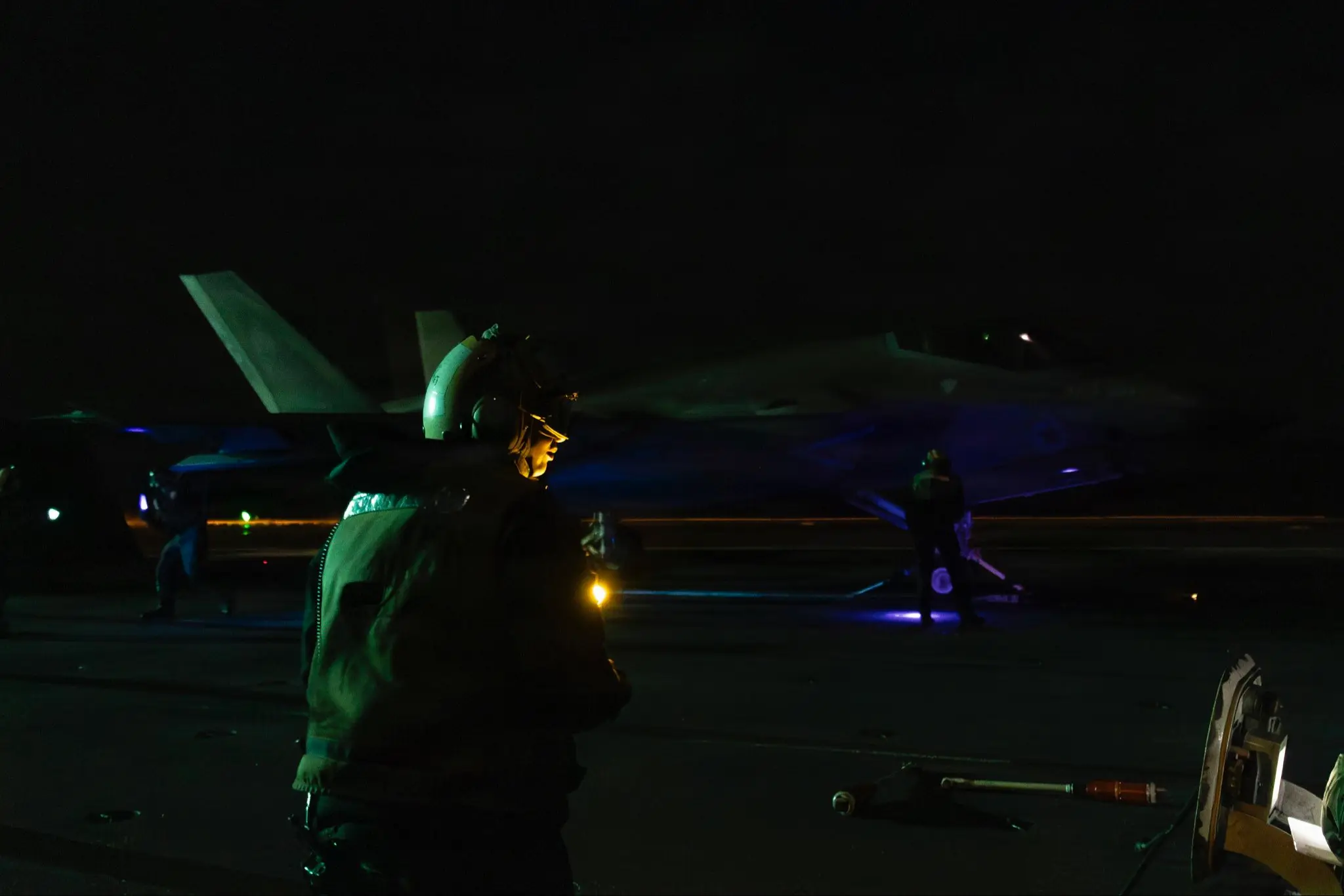 Aircraft carriers as strategic deterrence