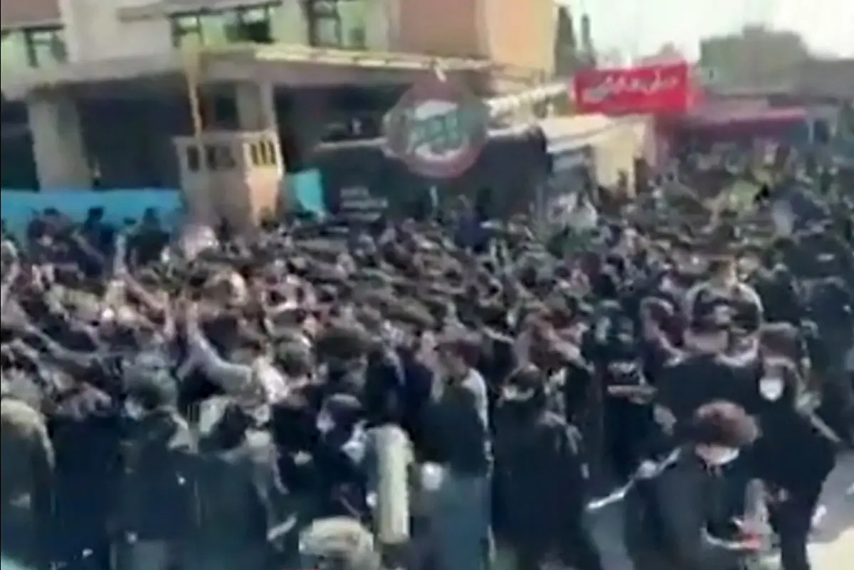 Death to Khamenei", “Finish the job" chanted