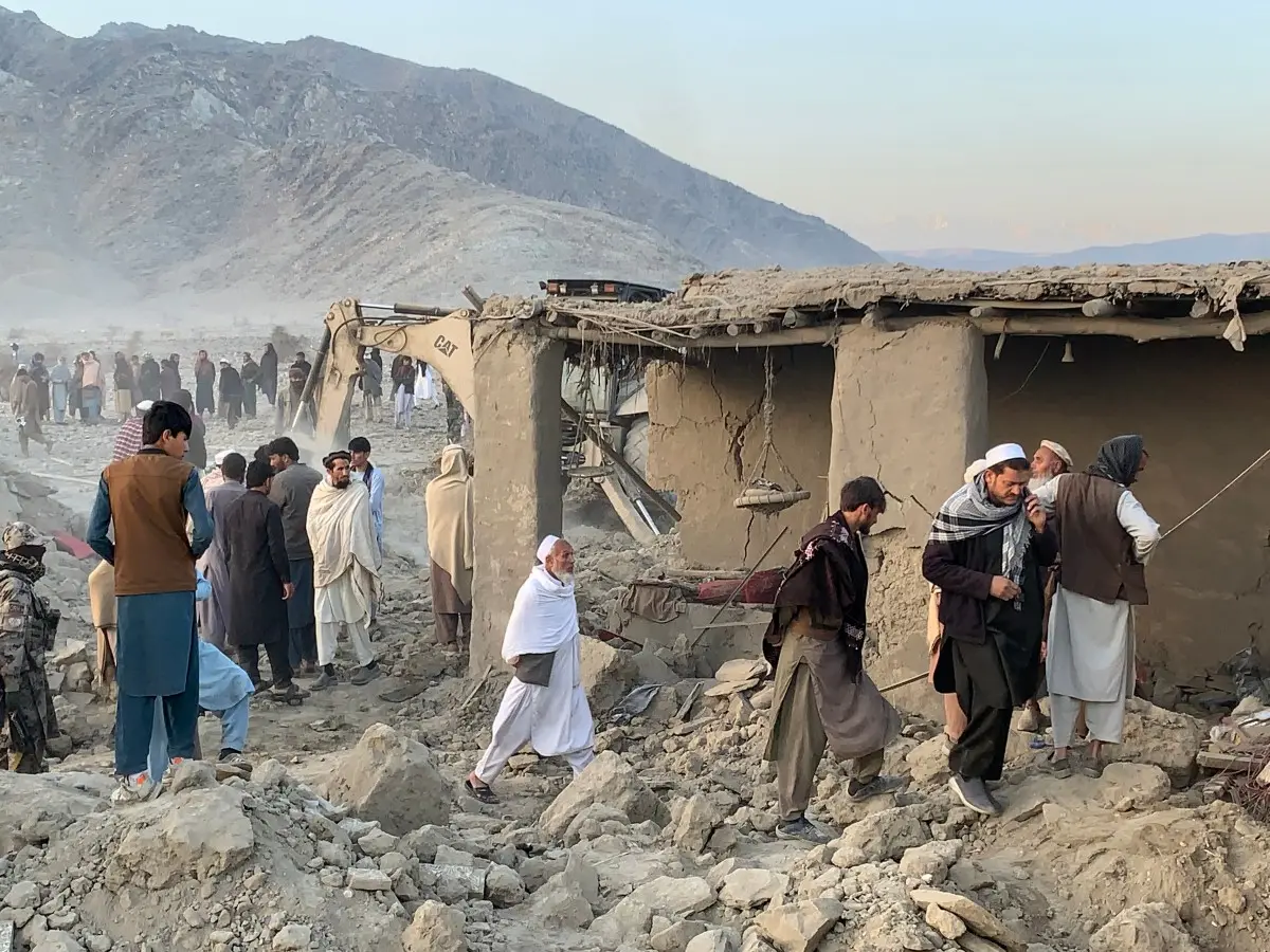 Afghanistan launches retaliatory strikes on Pakistan, says Taliban military