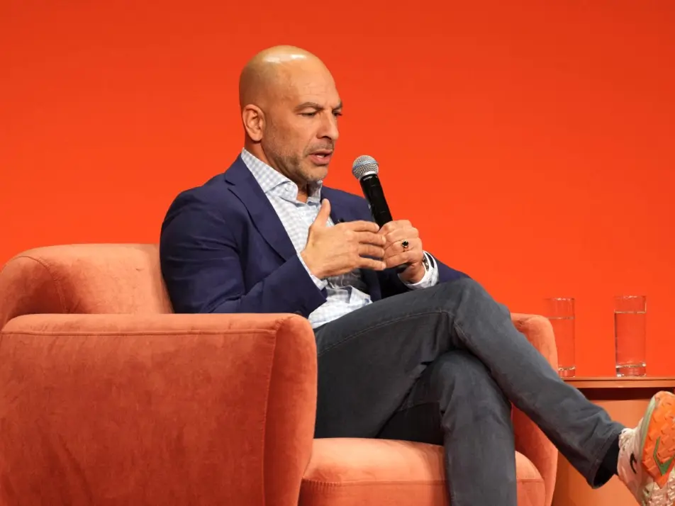 Who is Peter Attia? The celebrity doctor resigns from CBS News over Epstein fallout Who is Peter Attia? The celebrity doctor resigns from CBS News over Epstein fallout