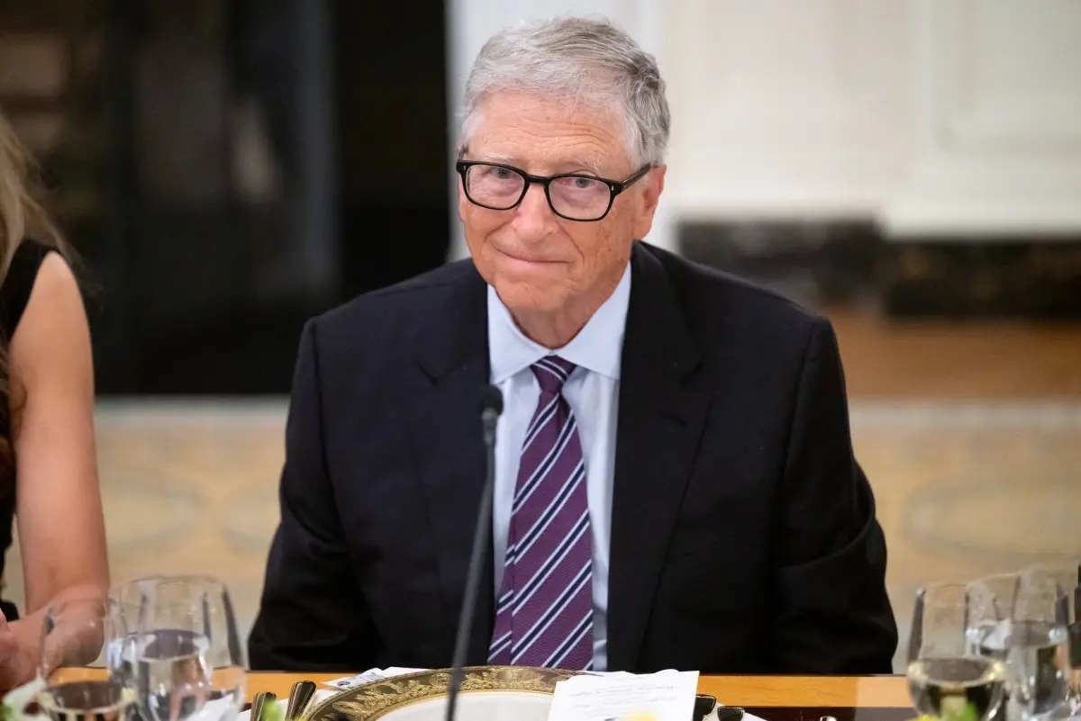Bill Gates admits 2 affairs with Russian women but says ‘did nothing illicit, saw nothing illicit’ | Epstein Files row