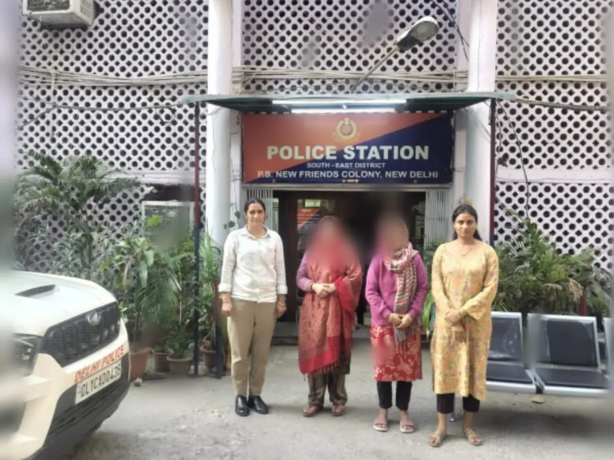 In ‘Special 26’-style operation, Delhi housemaid stages fake ED search to loot lakhs In ‘Special 26’-style operation, Delhi housemaid stages fake ED search to loot lakhs