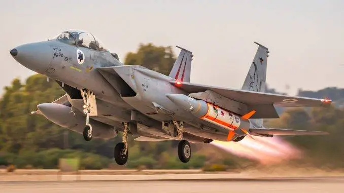 2,000 km strike range