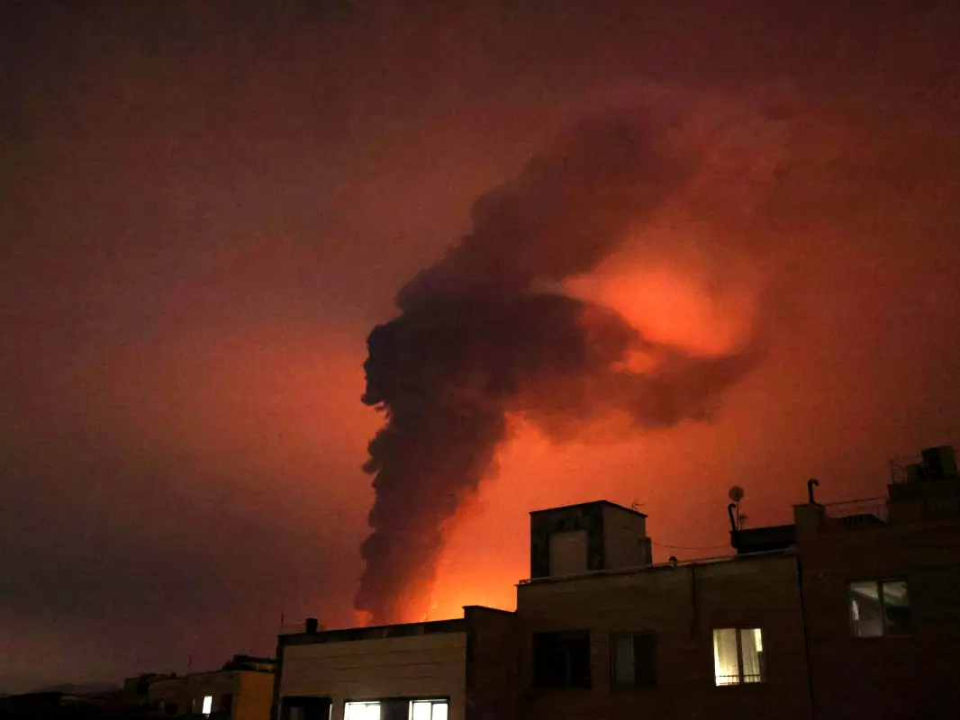 ‘Iran capable of 6-month intense war’: IRGC warns US, Israel, says over 200 targets hit ‘Iran capable of 6-month intense war’: IRGC warns US, Israel, says over 200 targets hit