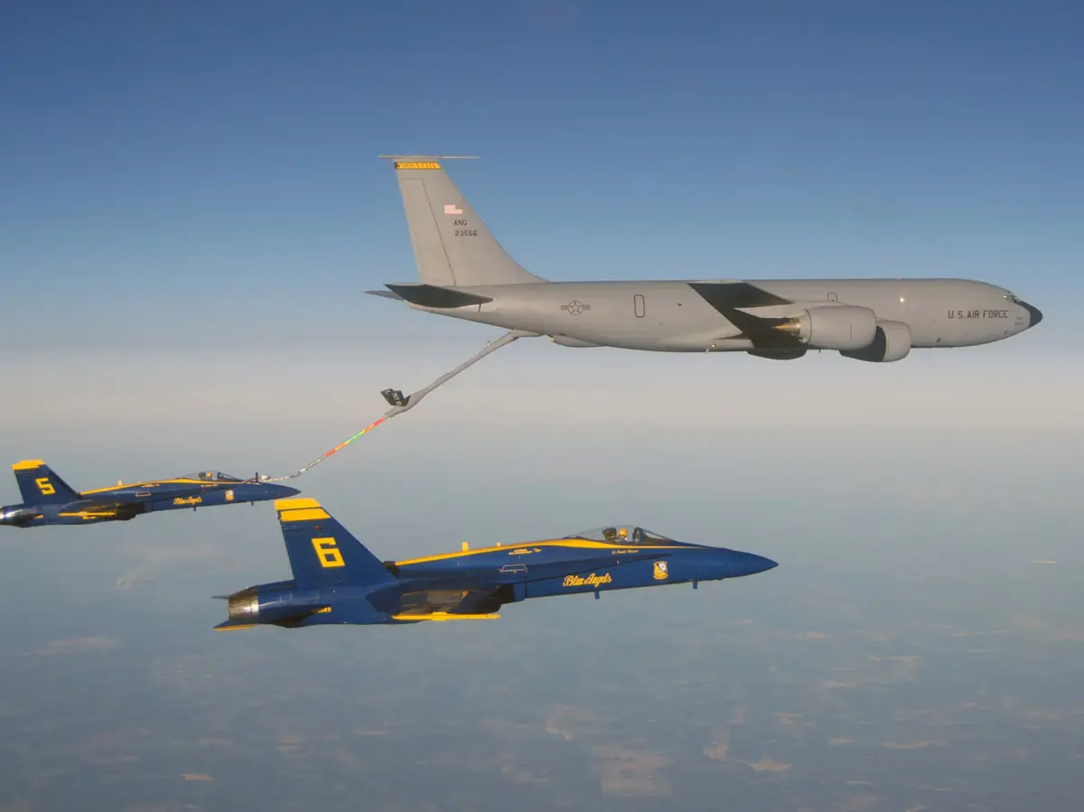 Six US soldiers killed as refueling aircraft KC-135 crashes in Iraq Six US soldiers killed as refueling aircraft KC-135 crashes in Iraq