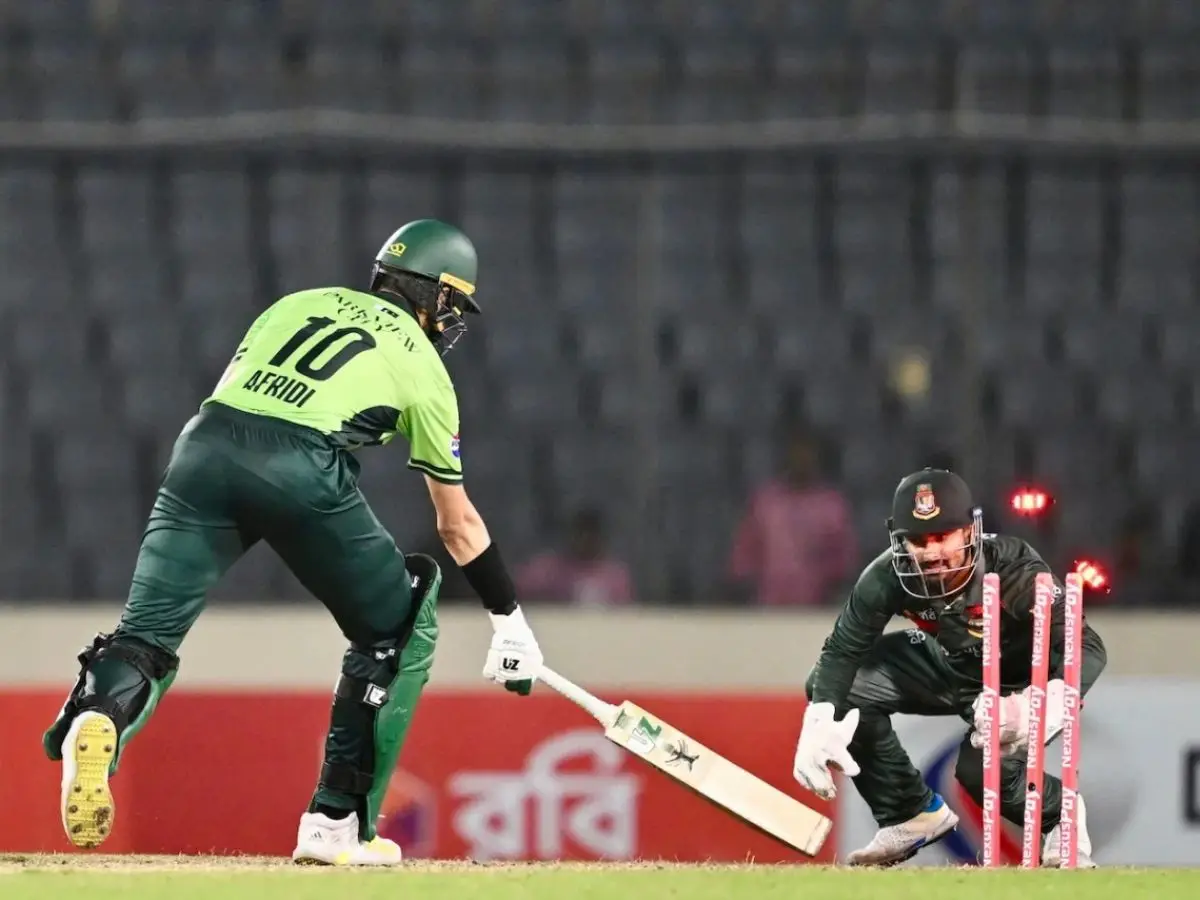 ‘People are treating Pakistan like Zimbabwe’: Shehzad tears into Men in Green for BAN drubbing