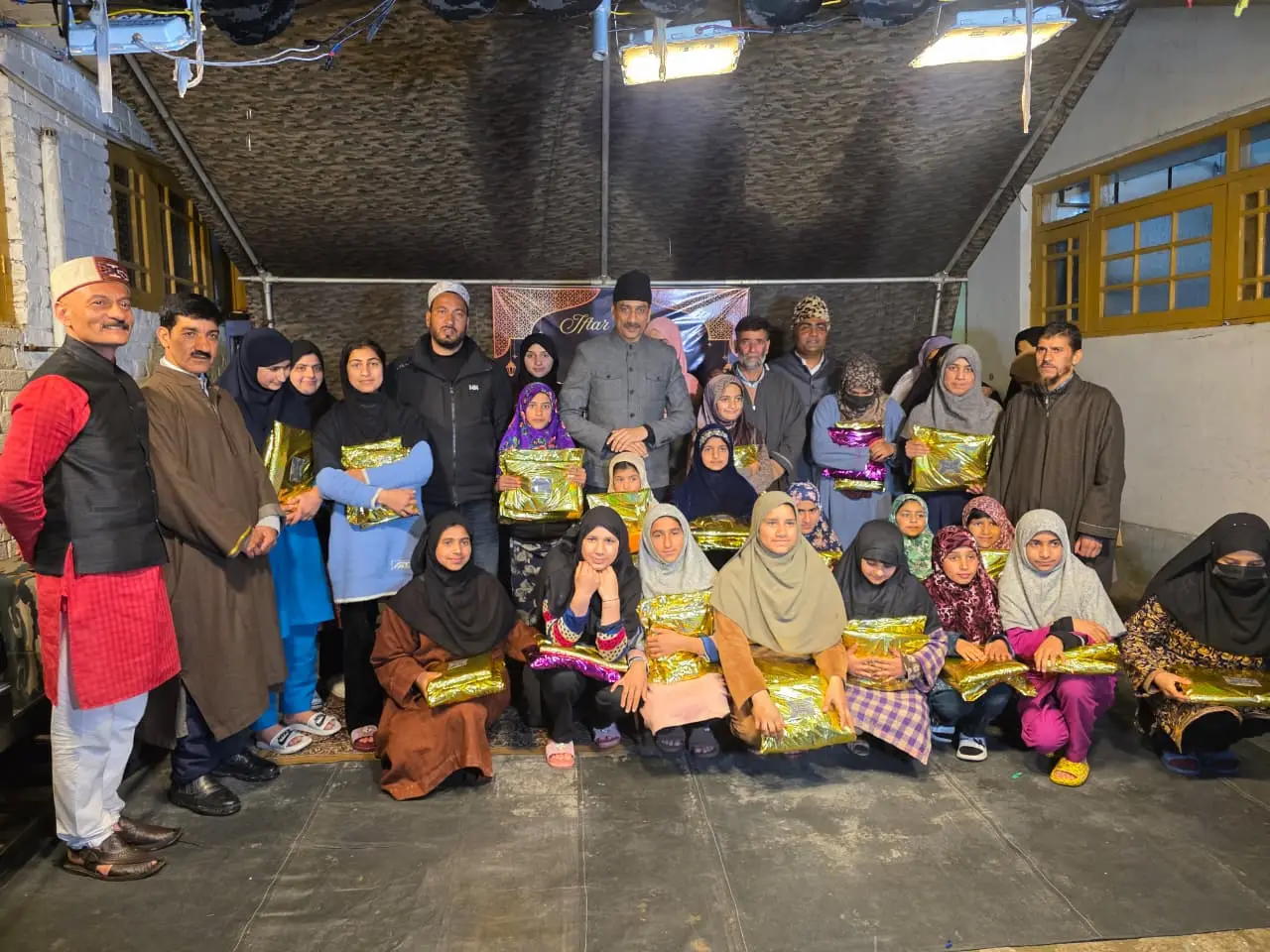 Army Hosts Grand Iftar for Orphaned Children in Pattan, Baramulla Army Hosts Grand Iftar for Orphaned Children in Pattan, Baramulla