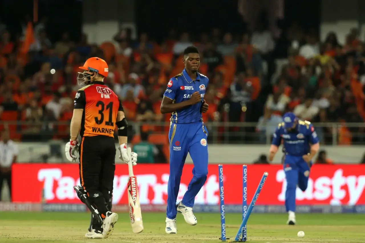 IPL Records: List of Best Batting, Bowling and Team Records in IPL History