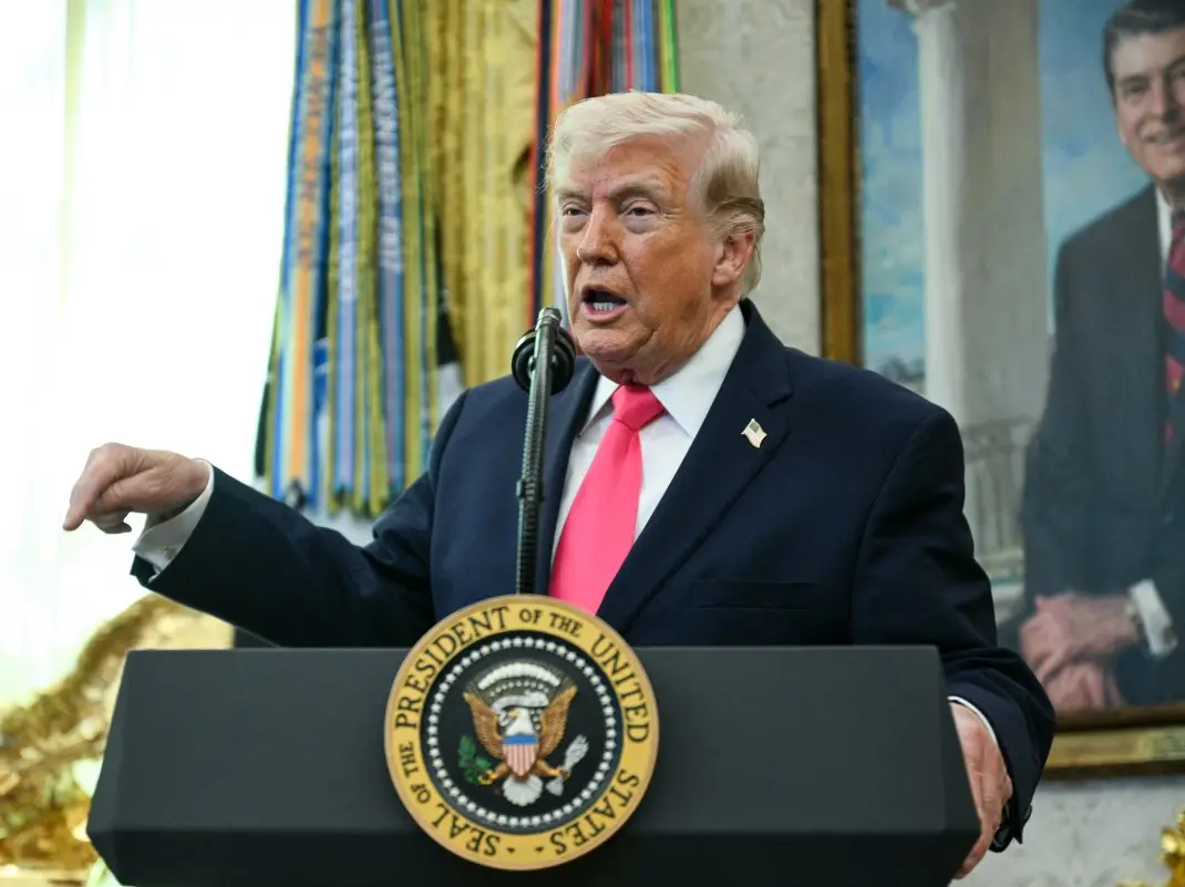 Trump approval ratings hit a new low as Iran blockade hits US pumps, causes $1 gas surge Trump approval ratings hit a new low as Iran blockade hits US pumps, causes $1 gas surge