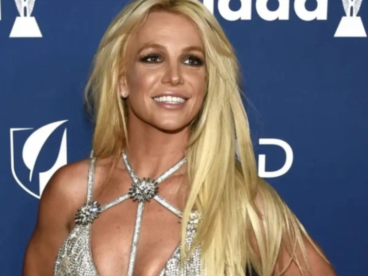 Britney Spears' first social media post with son weeks after suspected DUI arrest Britney Spears' first social media post with son weeks after suspected DUI arrest