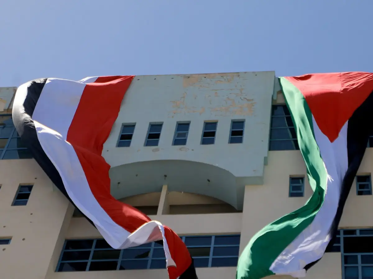 Houthis launch second missile attack on Israel as Yemeni group joins Iran-Israel-US war Houthis launch second missile attack on Israel as Yemeni group joins Iran-Israel-US war