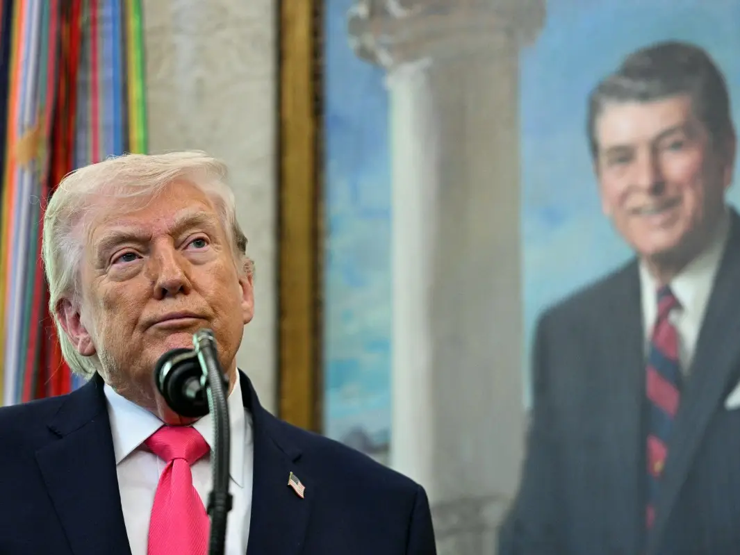 Trump claims Iran cleared 20 ships as a 'sign of respect'; Pakistan says vessels are theirs Trump claims Iran cleared 20 ships as a 'sign of respect'; Pakistan says vessels are theirs