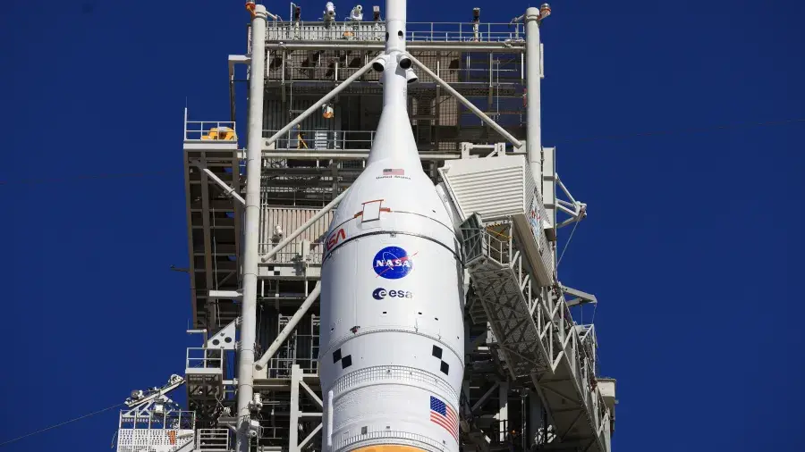 Crew choice within constraints