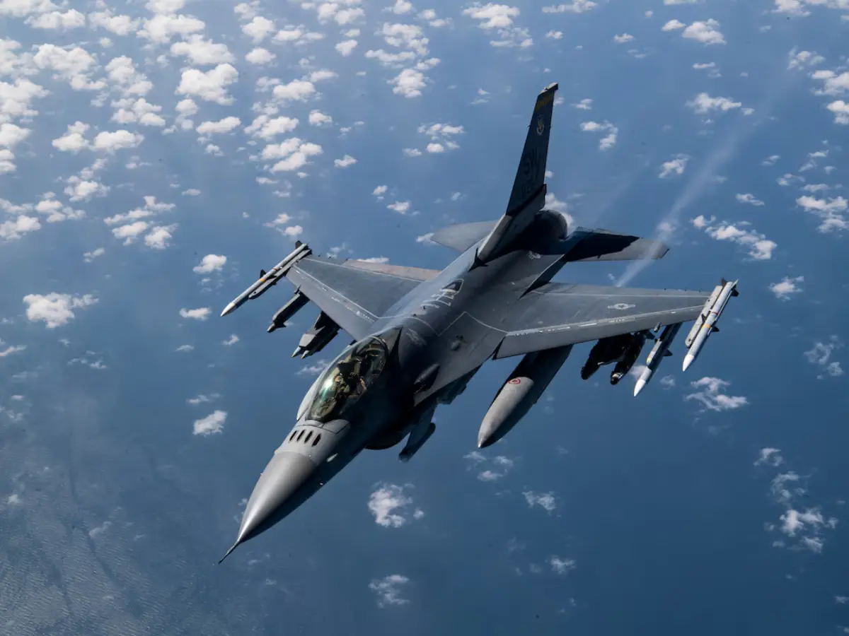 F-16 Fighting Falcon
