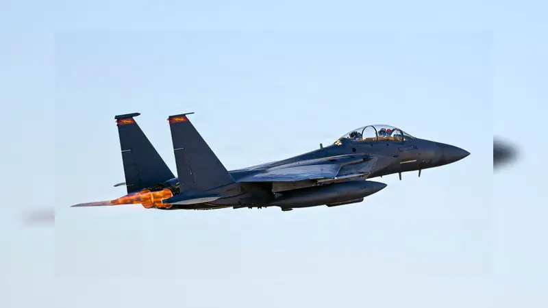 Missing US pilot rescued in Iran after F-15E shot down Missing US pilot rescued in Iran after F-15E shot down