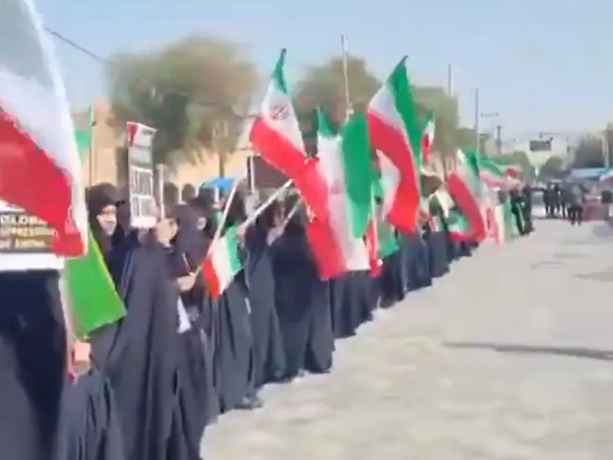 WATCH | Iran forms human chains around power plants, bridges as Trump deadline nears and Tehran braces for impact WATCH | Iran forms human chains around power plants, bridges as Trump deadline nears and Tehran braces for impact