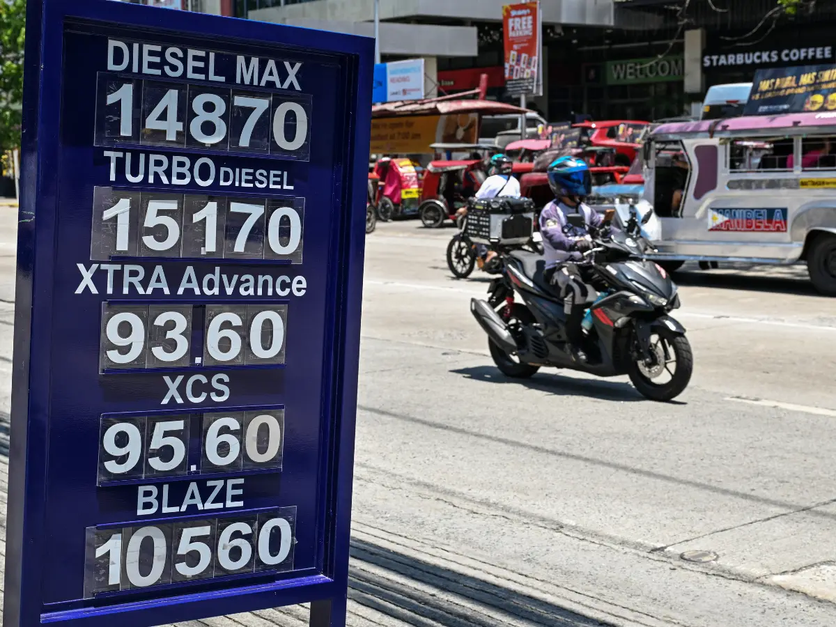 Oil prices fall below $100 as Iran-US ceasefire kicks in after last minute Strait of Hormuz deal Oil prices fall below $100 as Iran-US ceasefire kicks in after last minute Strait of Hormuz deal