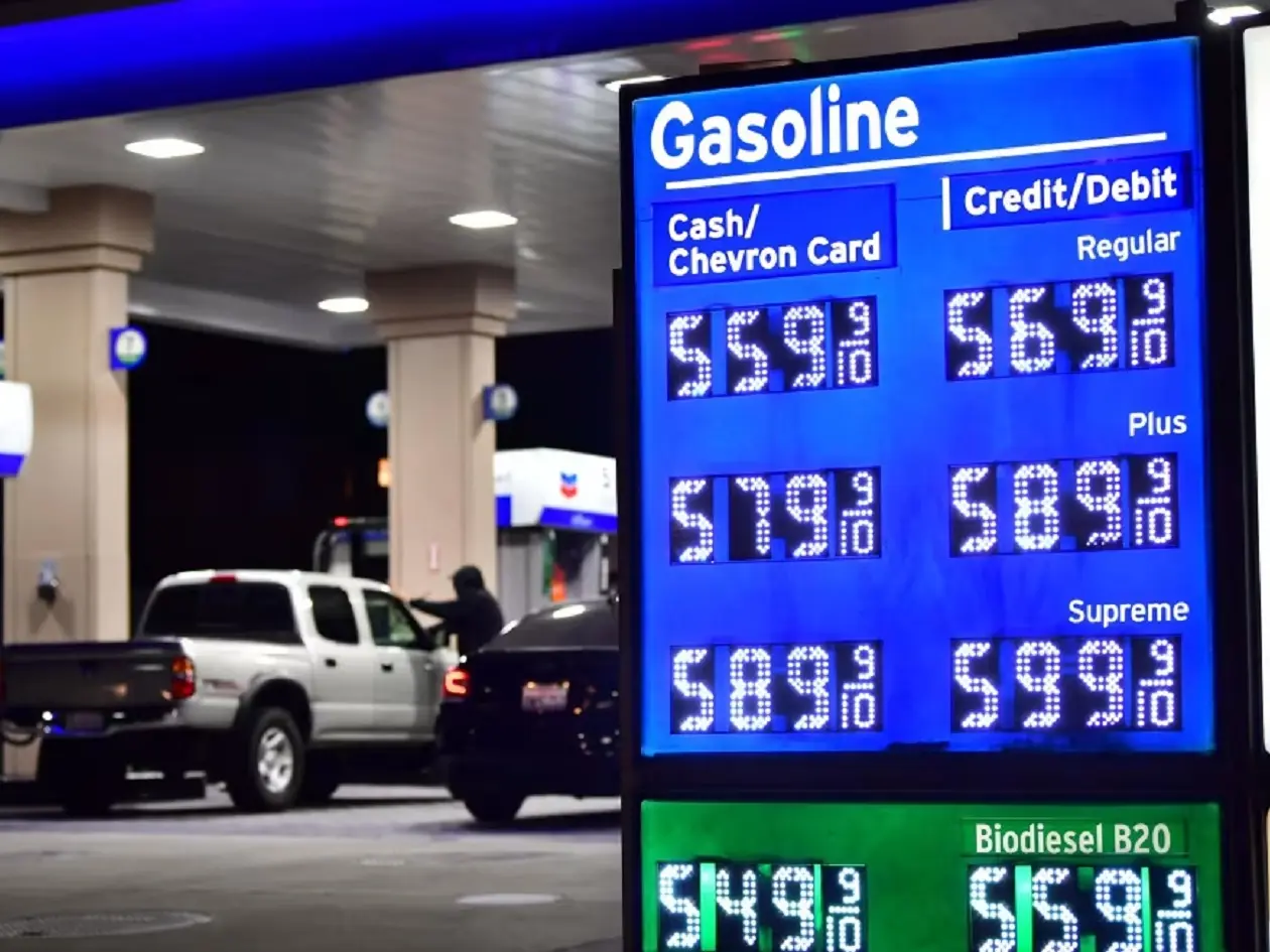 US inflation surges to near two-year high as energy prices spike 12% US inflation surges to near two-year high as energy prices spike 12%