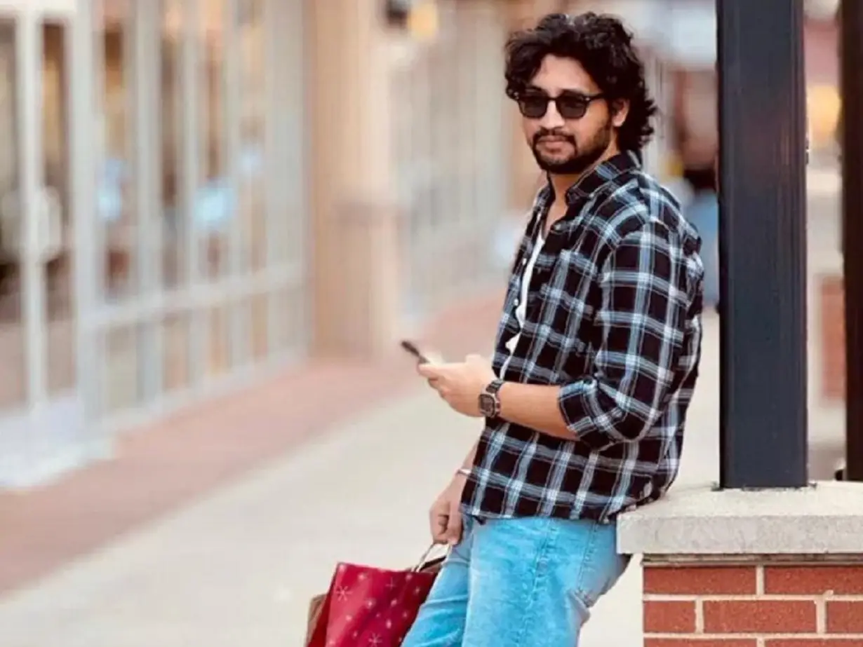 Software engineer from Andhra drowns in US waterfall amid birthday celebrations Software engineer from Andhra drowns in US waterfall amid birthday celebrations