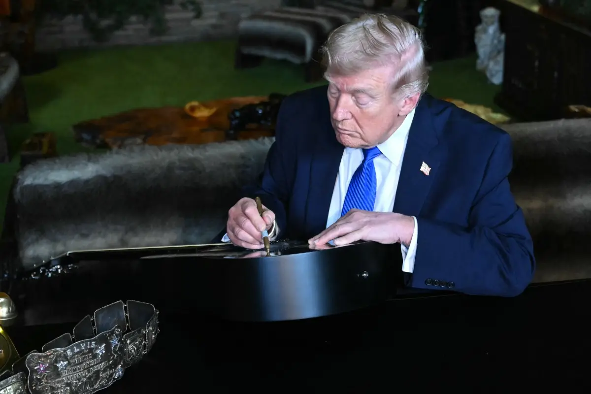 What is 25th Amendment and why using it against Trump may not be possible