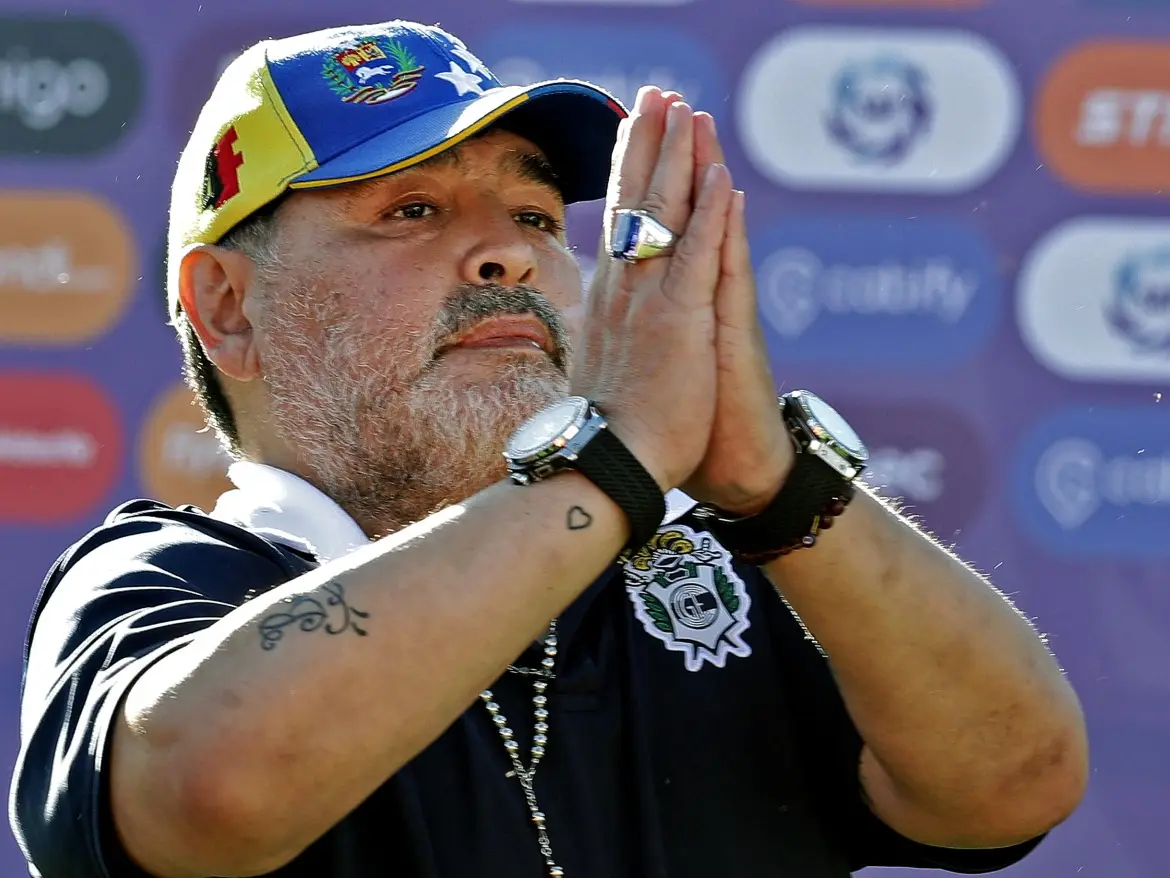 New trial in football great Maradona's death begins in Argentina New trial in football great Maradona's death begins in Argentina