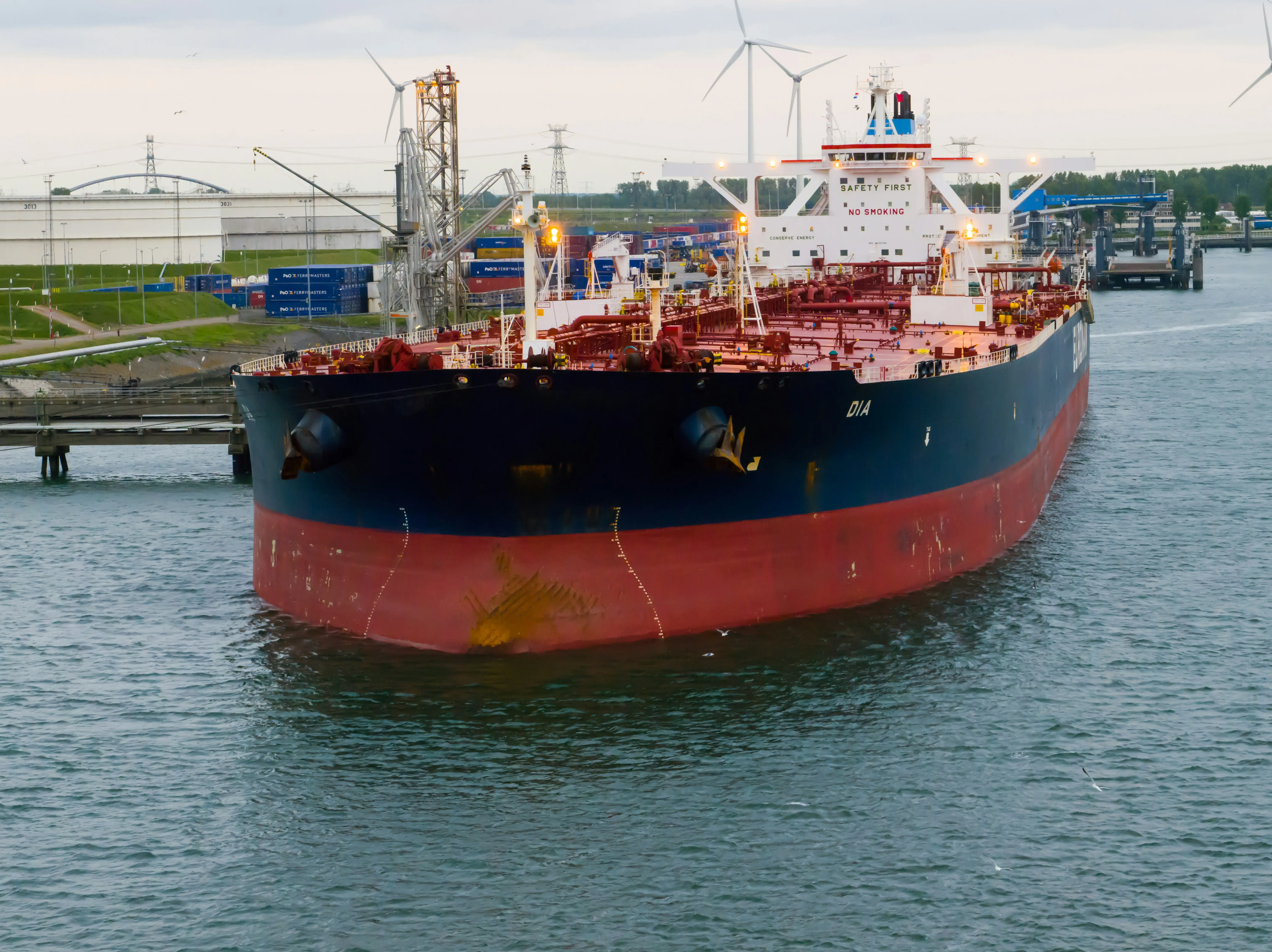 Russia oil supplies stable, no shortage of Petrol, Diesel and LPG in India: OMC Russia oil supplies stable, no shortage of Petrol, Diesel and LPG in India: OMC