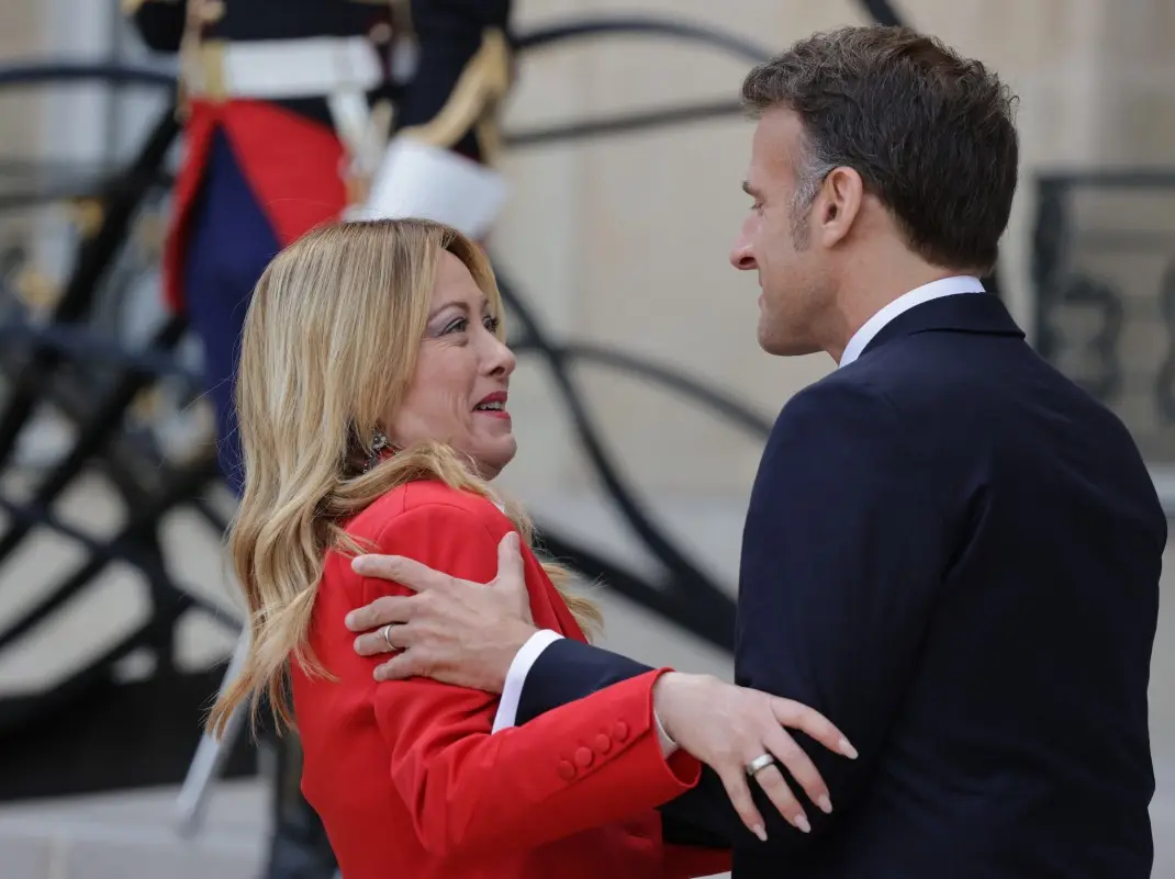 WATCH | Awkward! Macron-Meloni hug goes viral during high-stakes talks in Paris WATCH | Awkward! Macron-Meloni hug goes viral during high-stakes talks in Paris