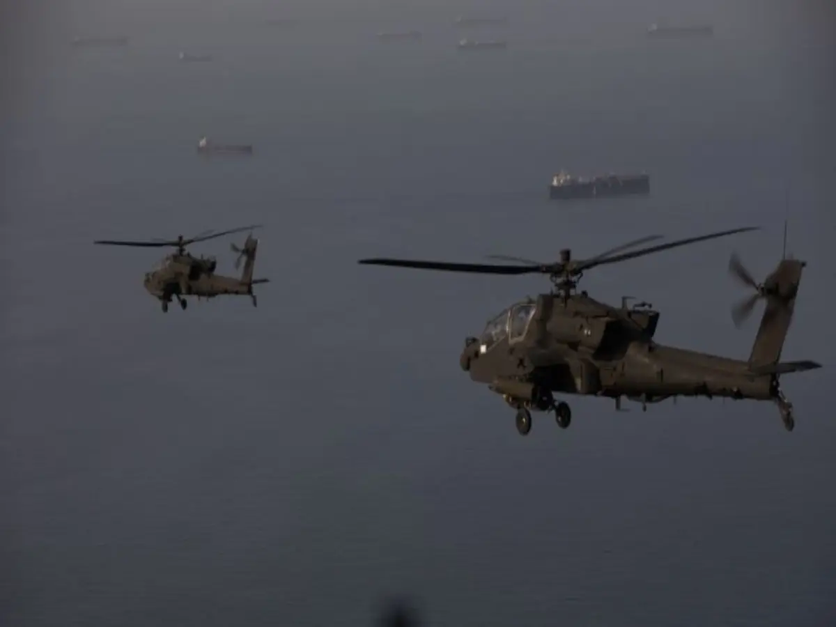 In Pics: US Apaches fly above the Strait of Hormuz in 'support of freedom of navigation' In Pics: US Apaches fly above the Strait of Hormuz in 'support of freedom of navigation'