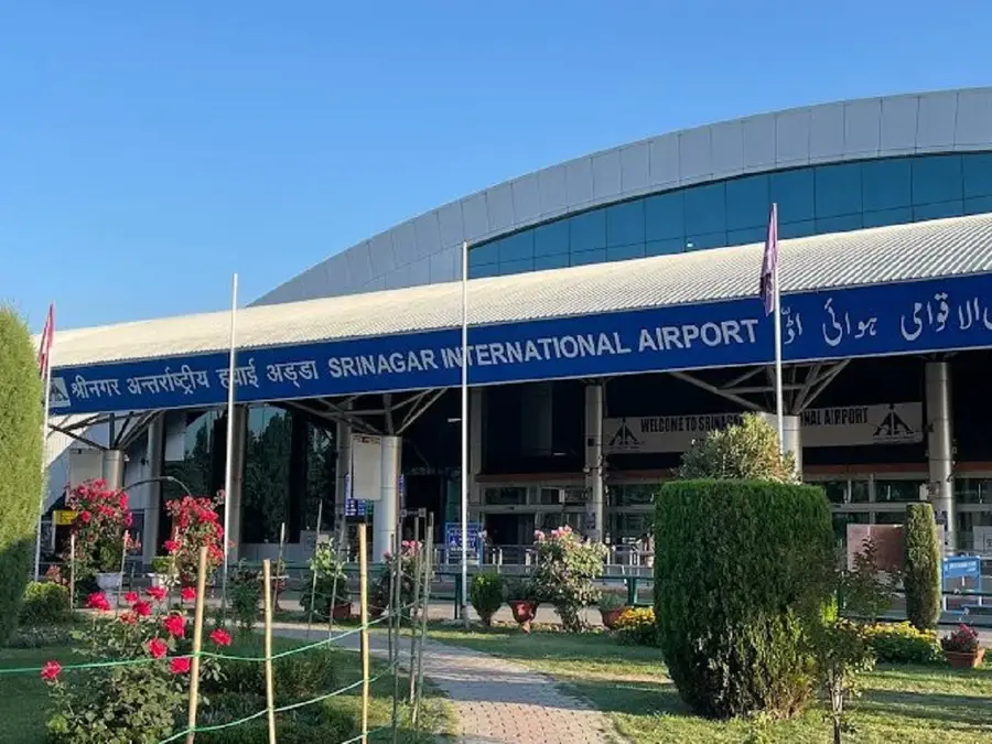 US national detained at Srinagar International Airport for carrying satellite phone