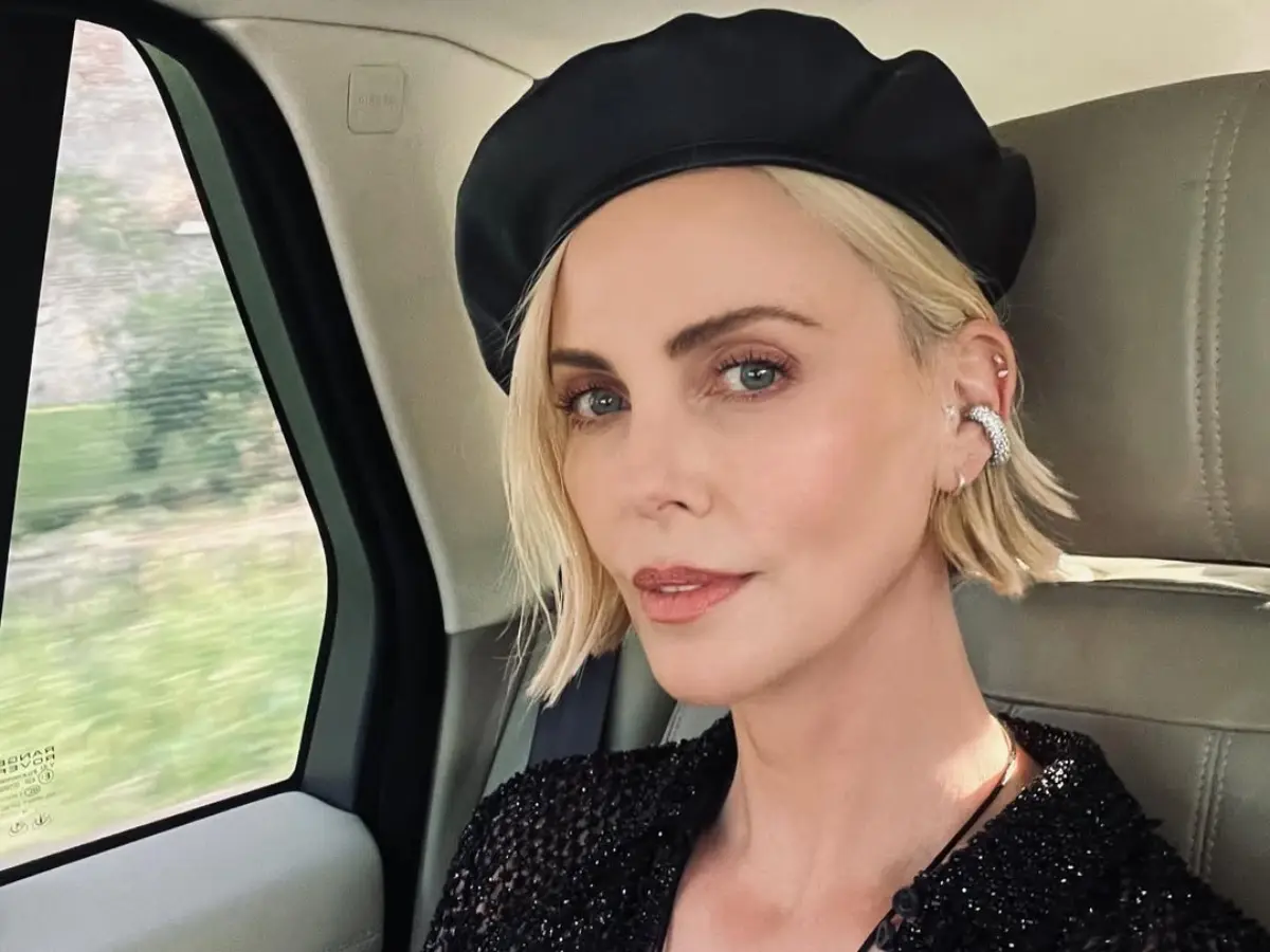 Charlize Theron opens up about traumatic moment after her mother killed her father Charlize Theron opens up about traumatic moment after her mother killed her father