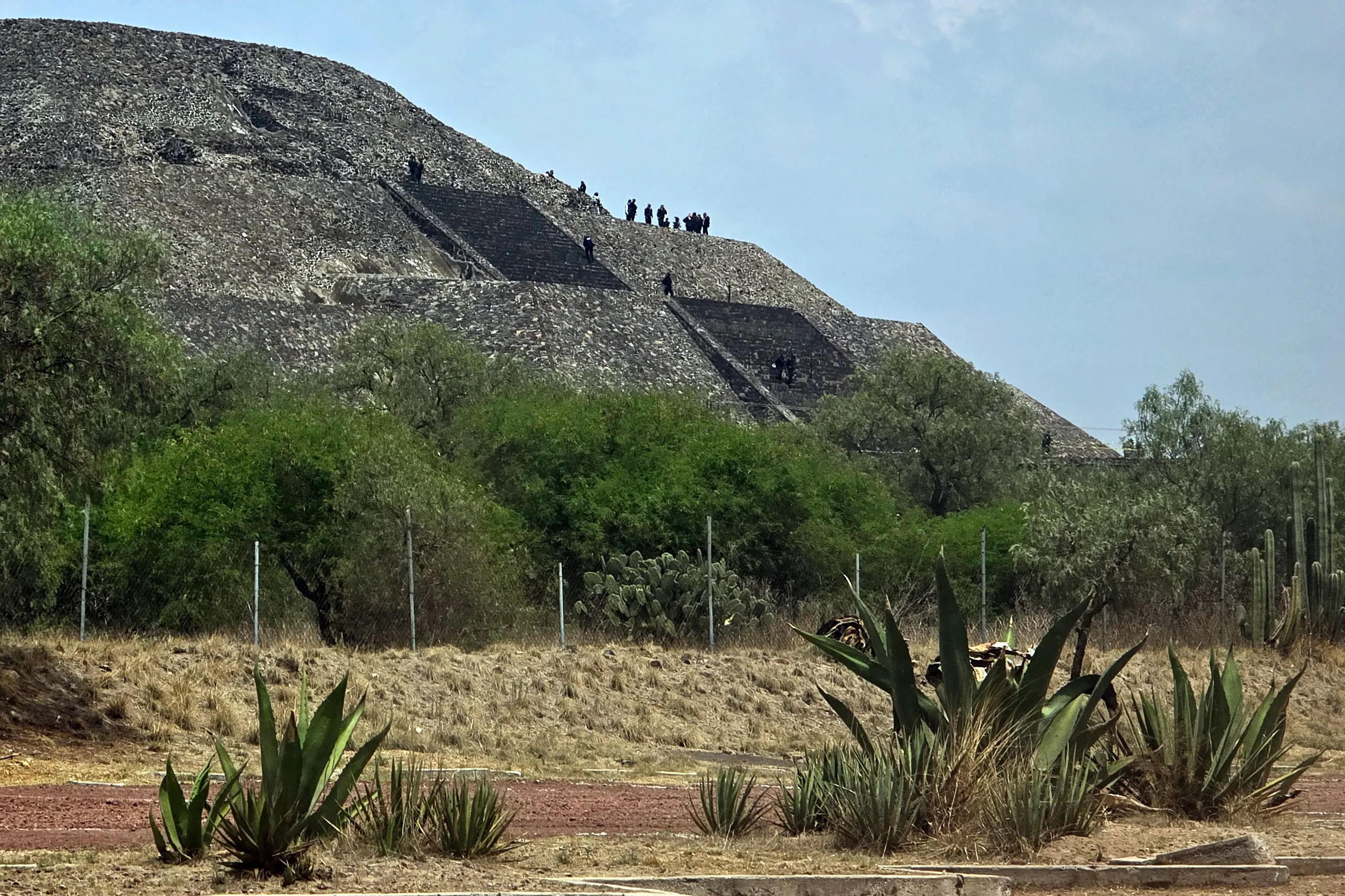 Gunman in Teotihuacano shooting shouted 'sacrifice'