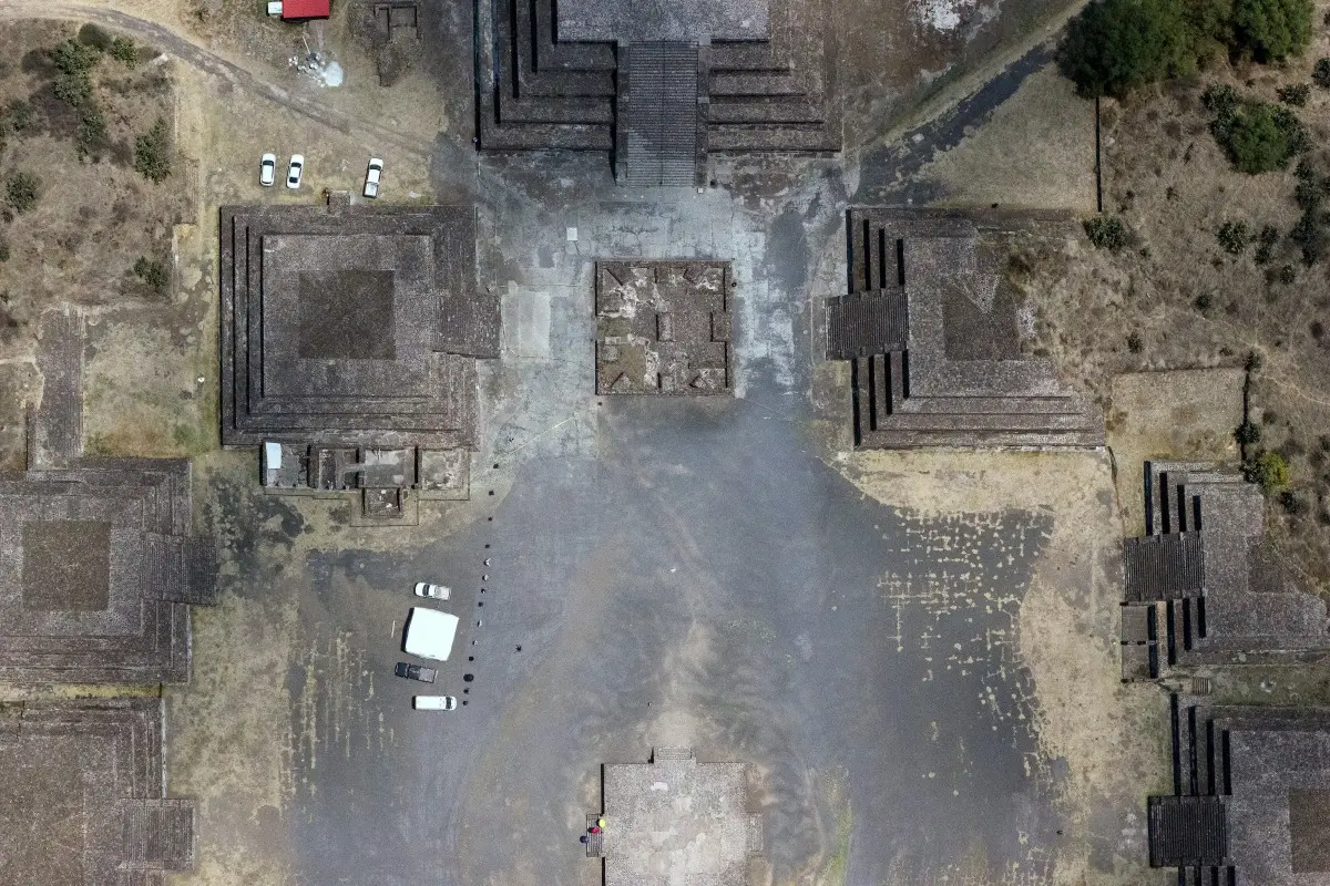 Gunman at Mexican temple screamed, 'I’ll sacrifice you', in bloody echo of pyramid's dark past of human killings