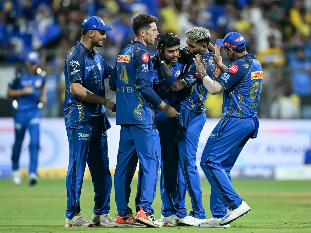 IPL 2026: Here's why MI players are wearing black armbands vs SunRisers Hyderabad