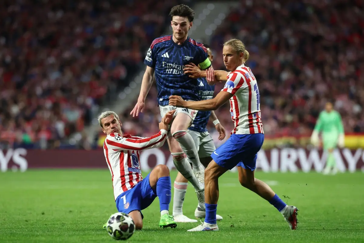 Champions League, SF | Arsenal, Atletico Madrid play draw in penalty-filled first leg