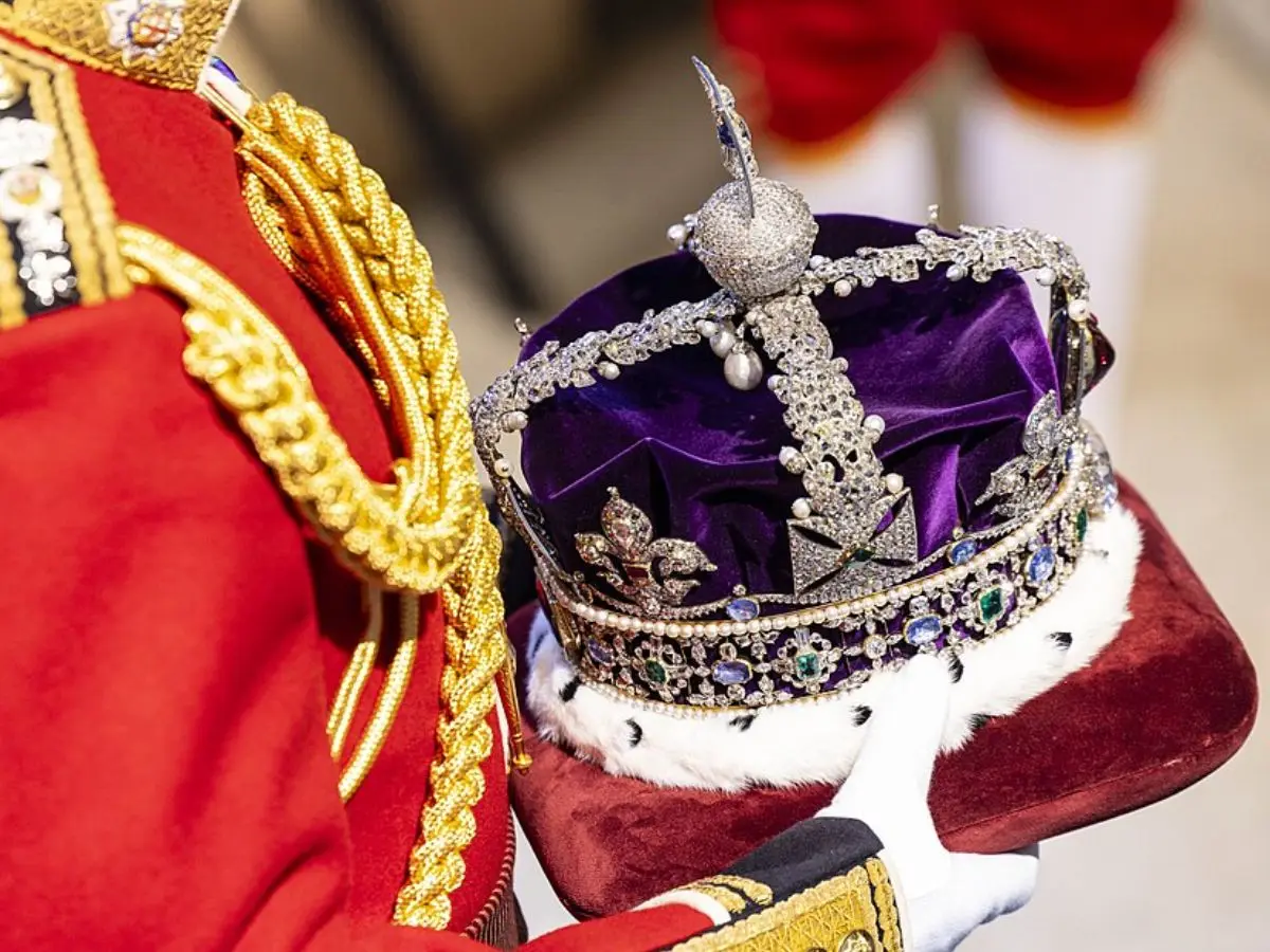Mamdani asks for the Koh-i-Noor
