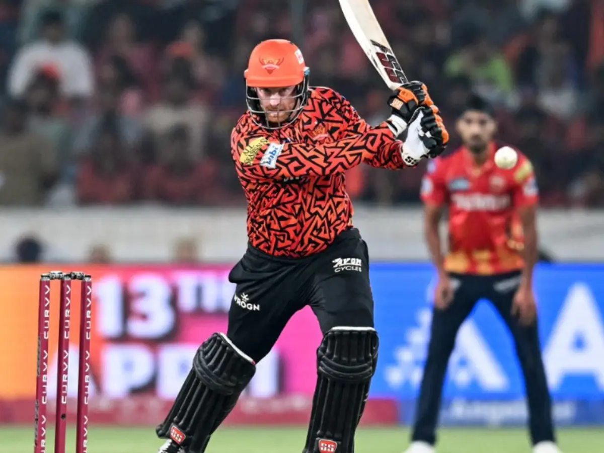 IPL 2026: SRH star Heinrich Klaasen slams fan for filming, says 'you’ll be on the floor next moment' IPL 2026: SRH star Heinrich Klaasen slams fan for filming, says 'you’ll be on the floor next moment'