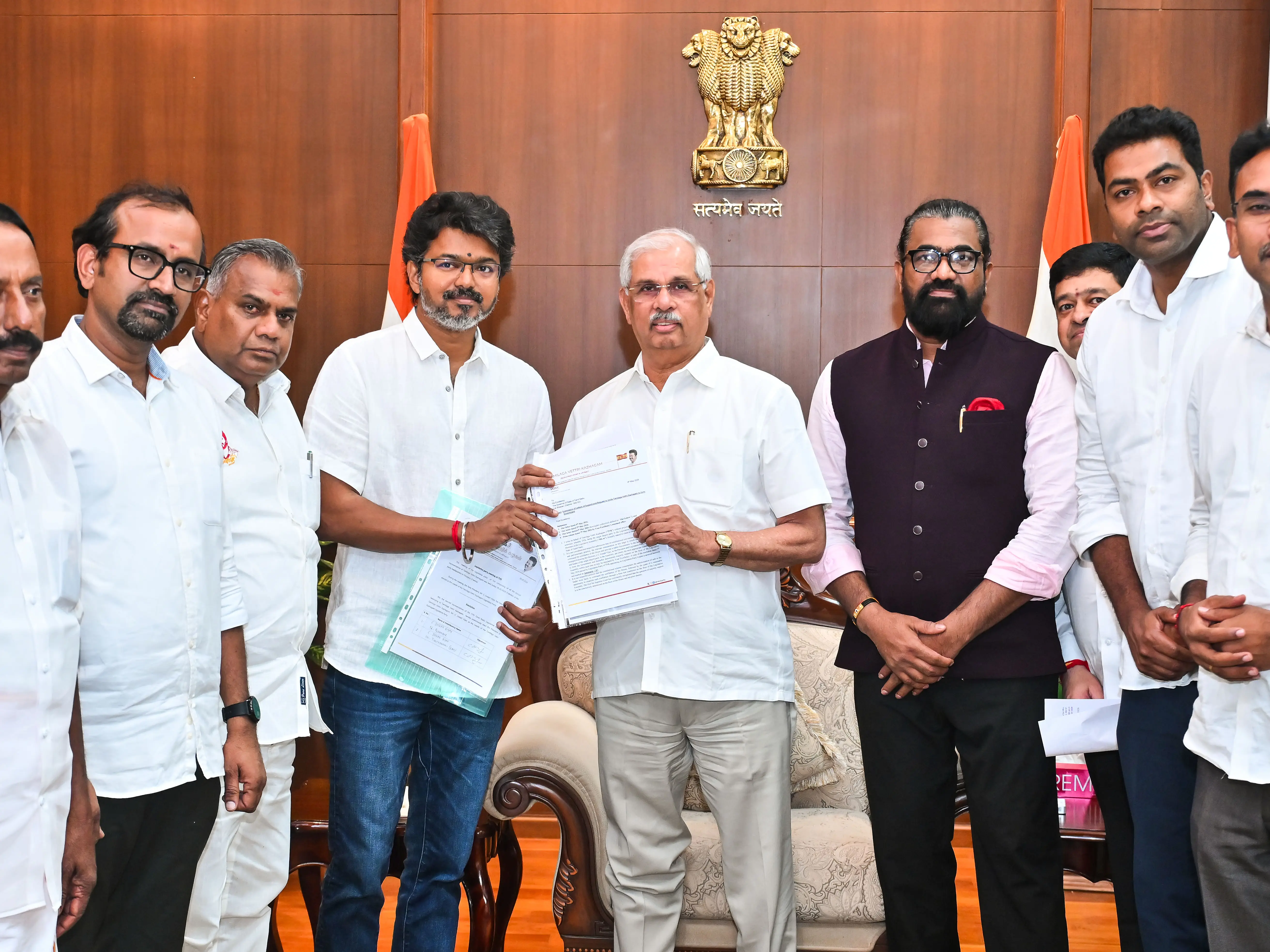 Tamil Nadu political crisis: Vijay's swearing-in ceremony delayed again? All we know Tamil Nadu political crisis: Vijay's swearing-in ceremony delayed again? All we know