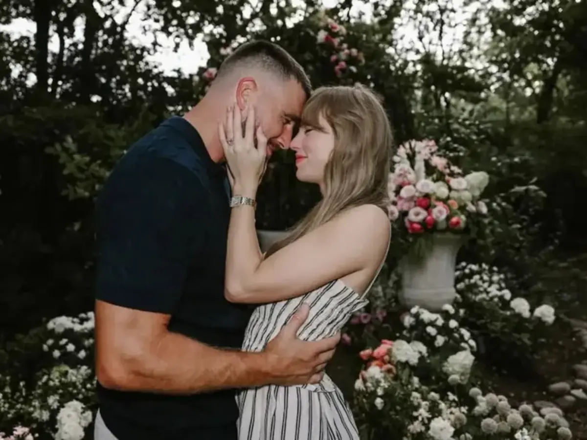 Taylor Swift-Travis Kelce enjoy dinner date at a Michelin-starred Indian restaurant in London Taylor Swift-Travis Kelce enjoy dinner date at a Michelin-starred Indian restaurant in London