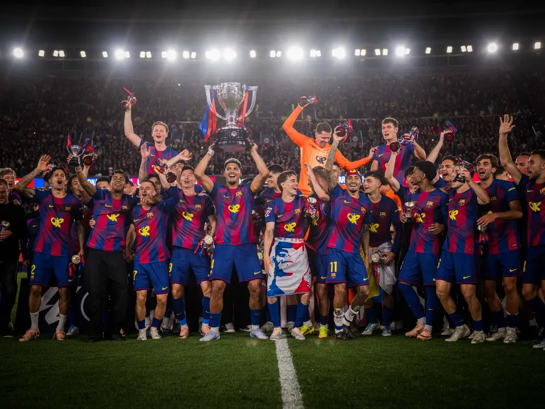 Barcelona beat Real Madrid in El Clasico to win La Liga Barcelona beat Real Madrid in El Clasico to win La Liga