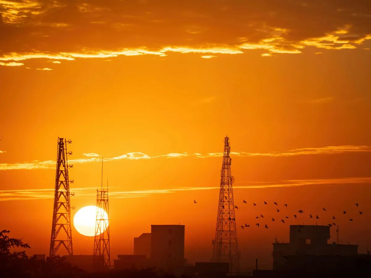 World Telecommunications Day| Fast net, wider access, lower costs: How India expanded internet access over the last decade World Telecommunications Day| Fast net, wider access, lower costs: How India expanded internet access over the last decade