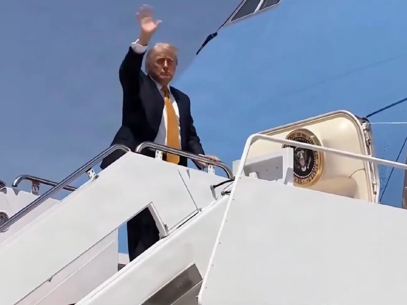 ‘We don’t need any help with Iran,’ says President Trump as he departs for China ‘We don’t need any help with Iran,’ says President Trump as he departs for China