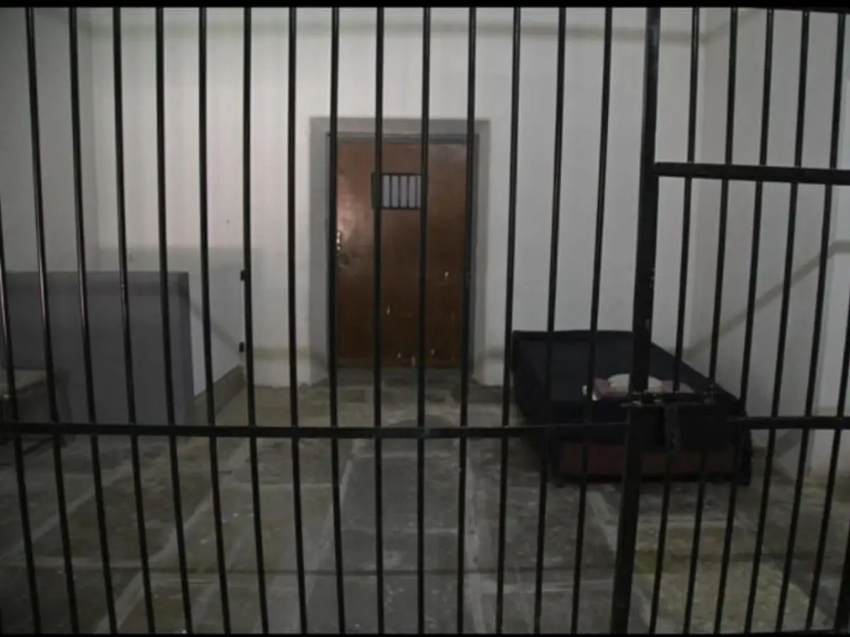 A day as a prisoner/inmate