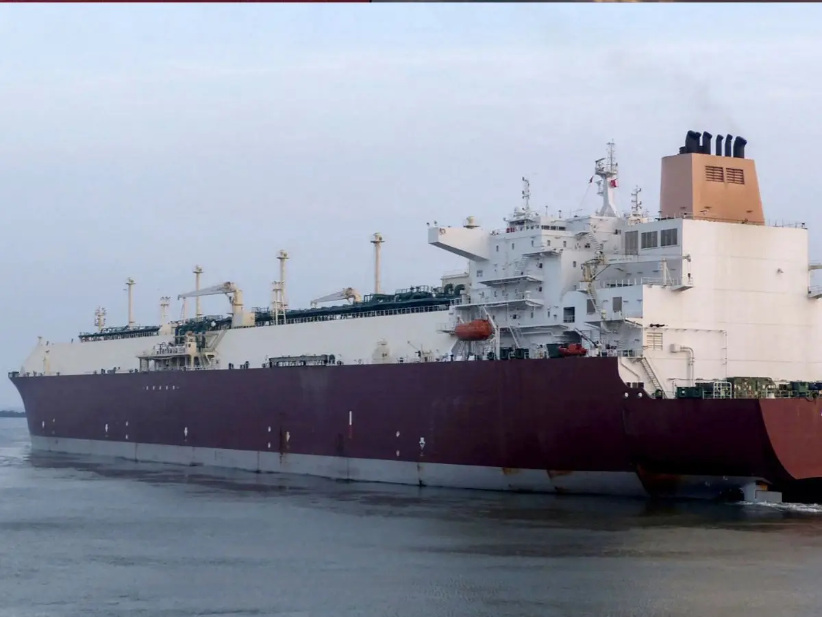 Iran-linked 'shadow fleet' uses ship-to-ship transfers near Malaysia to bypass oil sanctions Iran-linked 'shadow fleet' uses ship-to-ship transfers near Malaysia to bypass oil sanctions