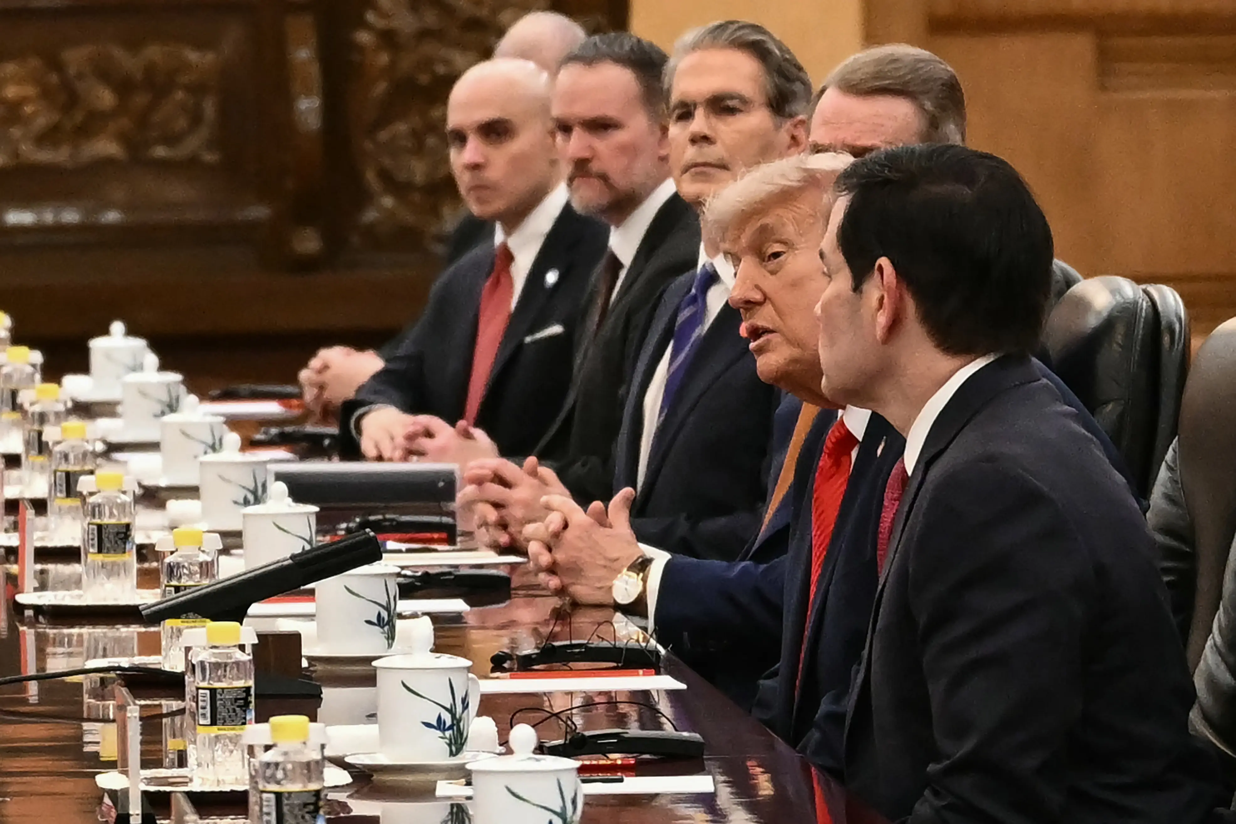 Trump team dumps Chinese-issued phones, badges before boarding Air Force One in Beijing
